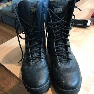 Magnum Work Boots